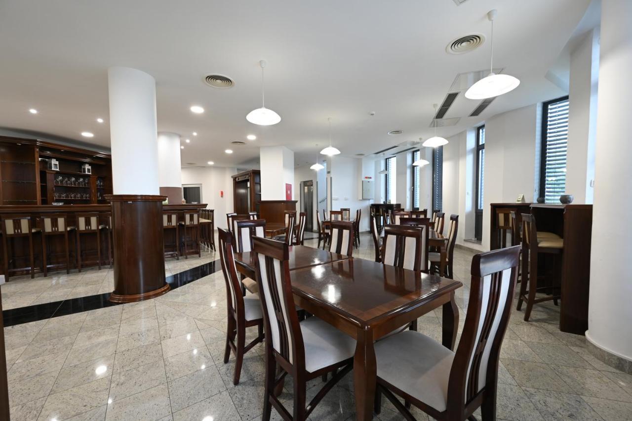 Hotel "Jkc Banja Luka" Exteriér fotografie